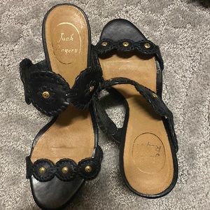 Jack Rogers Wedge— Lauren mid wedge